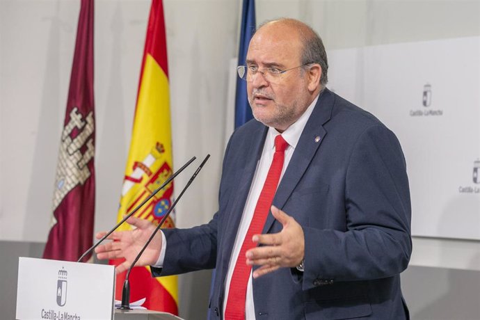 El vicepresidente primero del Gobierno de Castilla-La Mancha, José Luis Martínez Guijarro