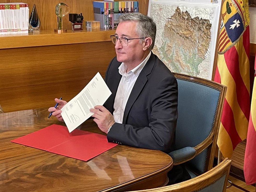 El consejero de Medio Ambiente y Turismo del Gobierno de Aragón, Manuel Blasco.