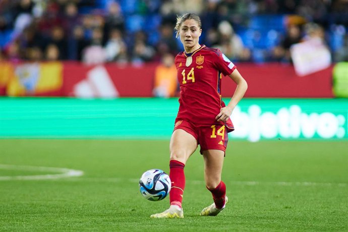Archivo - Laia Aleixandri of Spain in action during the UEFA Womens Nations League match played between Spain and Sweden at La Rosaleda stadium on December 5, 2023, in Malaga, Spain.