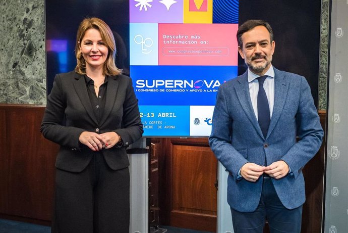 El vicepresidente del Cabildo de Tenerife, Lope Afonso, y la consejera de Comercio y Apoyo a la Empresa, Krysten Martín, presentan el I Congreso de la Empresa de Tenerife