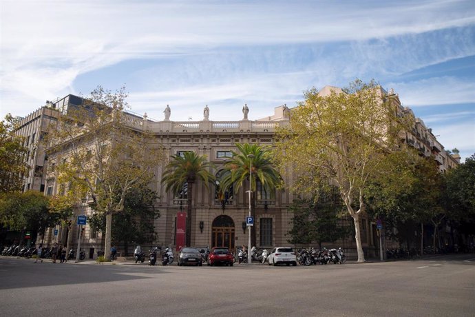 Archivo - Fachada del Ilustre Colegio de la Abogacía de Barcelona (ICAB).