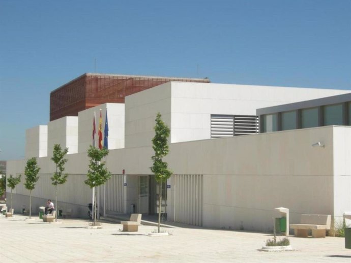 Escuela de Administración Regional.