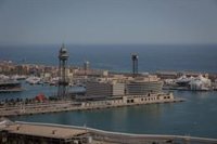 Retenido en el Puerto de Barcelona un buque por problemas en visados de 69 pasajeros bolivianos