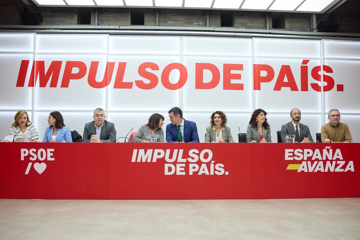 El PSOE pide explicaciones a Feijóo por la concesión de contratos de la Xunta a la empresa en la que trabaja su cuñado