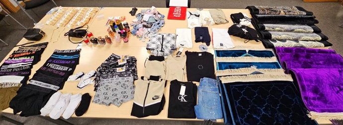 Parte de material robado por un grupo organizado dedicado a hurtos y recuperado por la Policía Foral.