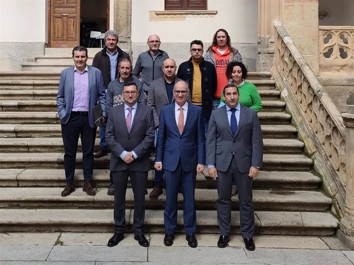 Acto de entrega de inventarios de bienes municipales en la Diputación de Salamanca