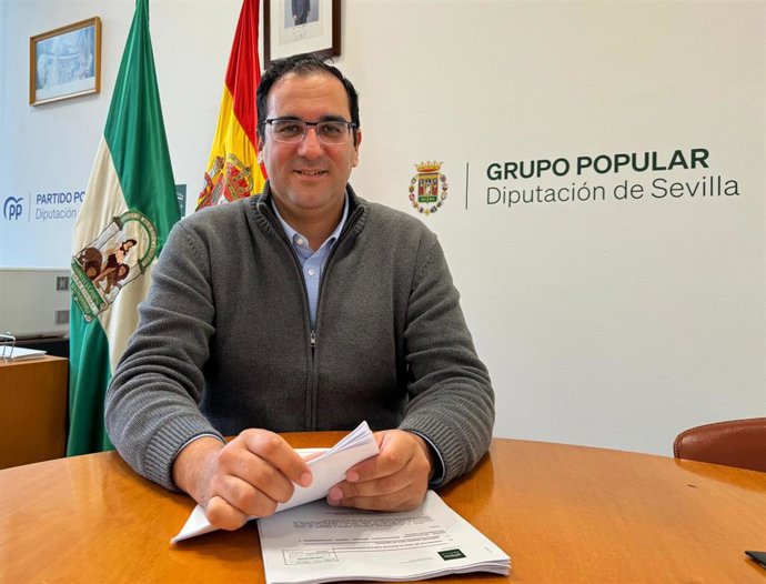 El portavoz del Grupo Popular en la Diputación de Sevilla, Martín Torres.
