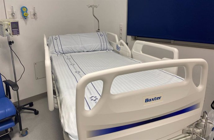 El Hospital La Candelaria renueva más de 300 camas en sus centros de hospitalización