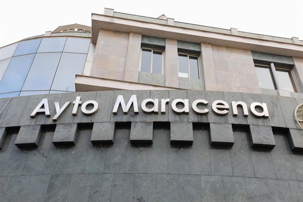 Archivo - Fachada del Ayuntamiento de Maracena, en imagen de archivo