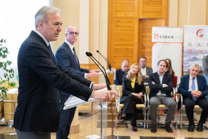 El presidente del Gobierno de Aragón, Jorge Azcón, y el CEO de Grupo Costa, Jorge Costa, presentan el Proyecto CLAVE.