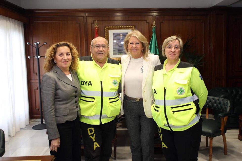 Estas tarjetas beneficiaron el pasado ejercicio a 400 familias y más de 800 personas, según el Consistorio.