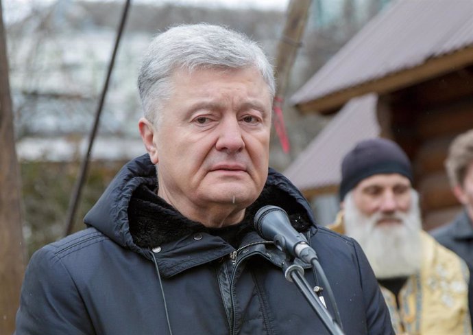 Archivo - El expresidente de Ucrania Petro Poroshenko, en febrero de 2024