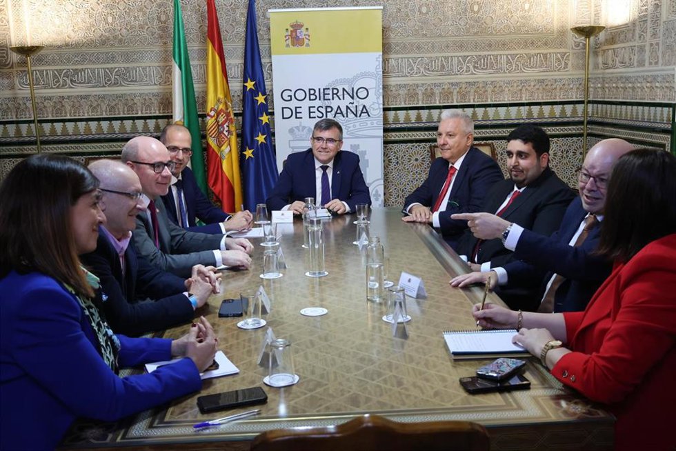 Reunión del proyecto ADIA Lab, presidida por el subdelegado del Gobierno en Granada, José Antonio Montilla
