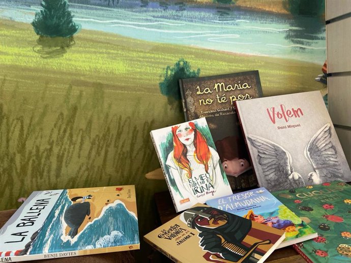 Andana, Editorial Valenciana, ha complit 15 anys "en el seu millor moment,