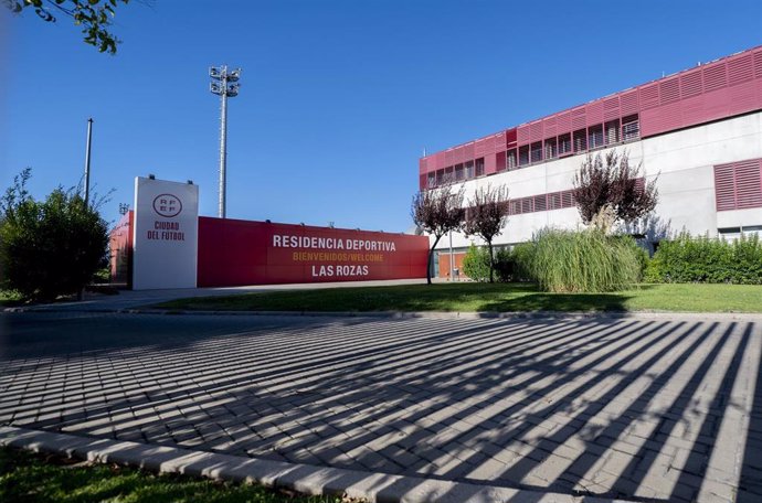 Archivo - Fachada de la Residencia Deportiva en Las Rozas (Madrid)