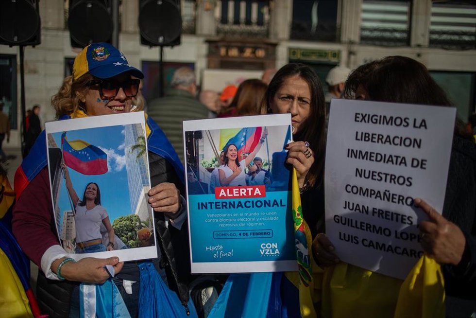 Archivo - Una manifestación a favor de María Corina Machado celebrada en Madrid