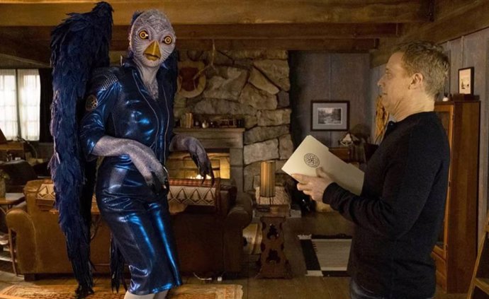 Harry Vanderspeigle vuelve "más humano" que nunca en la tercera temporada de Resident Alien