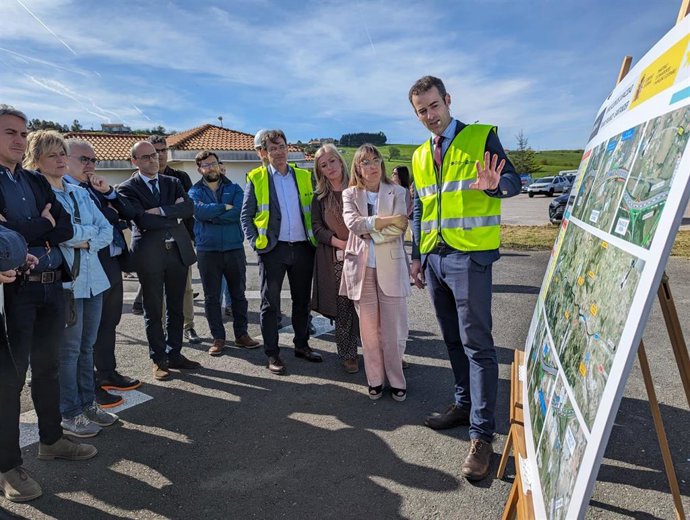 Acto de inicio de las obras del tercer carril entre Polanco y Bezana