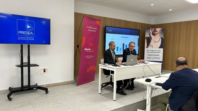 Ramón Alba Blanco, presidente de Presea y director de Montecredit, y José Francisco Alfayar responsable de gestión en Presea.
