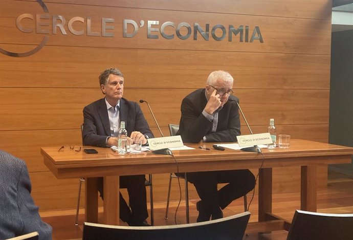 El presidente del Cercle d'Economia, Jaume Guardiola, y el director general, Miquel Nadal.