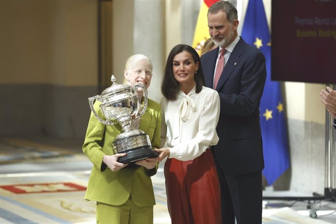 Susana Rodríguez recibe el Premio Reina Letizia a la mejor deportista española del año durante la entrega de los Premios Nacionales del Deporte 2022 en el Palacio Real El Pardo, a 04 de abril de 2024, en Madrid (España). 