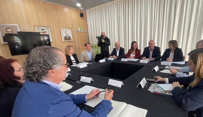 Reunión de la comisión de seguimiento de los Don Pepe en Sant Josep.