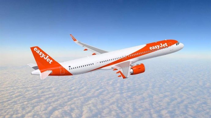 Archivo - Avión Airbus de easyJet.