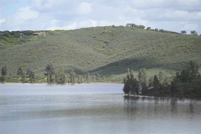 Embalse de Aznalcóllar. A 01 de abril de 2024
