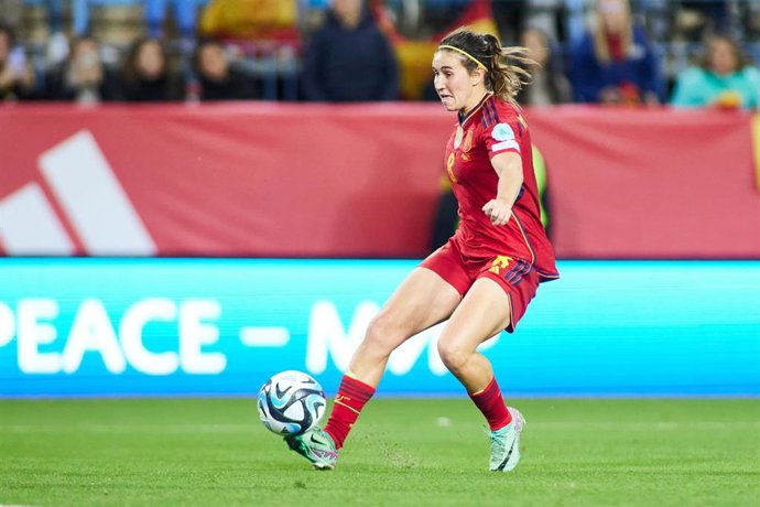 Archivo - Mariona Caldentey, durante un partido con la selección española.