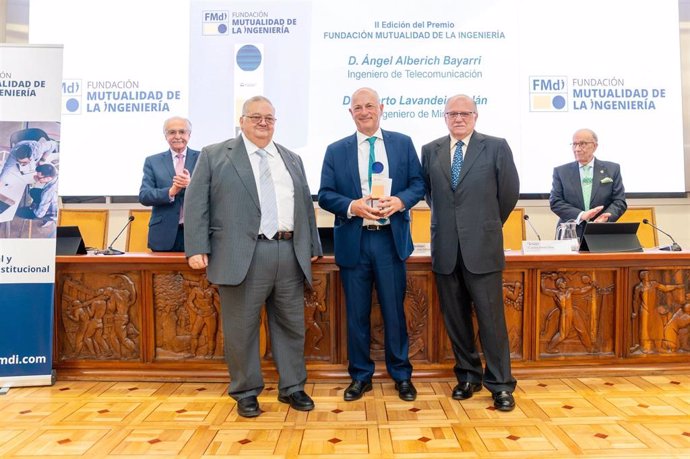 La Fundación Mutualidad de la Ingeniería ha otorgado el premio que lleva su nombre a Alberto Lavandeira Adán, CEO de Atalaya Mining.