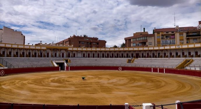 Archivo - Plaza de Toros de Teruel.