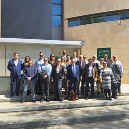 Una treintena de empresas sevillanas presentan la oferta turística de la provincia en Málaga.