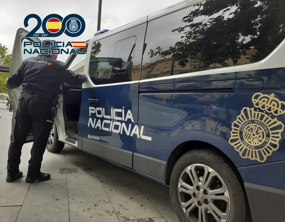 Vehículo policial.