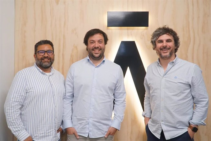 El ceo de Aticco, Gabriel Espín, el cso, Franz Palleres, y el cfo, Juan Carlos Morales.