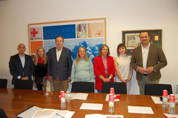 Integrantes del jurado de los premios de Cruz Roja en Salamanca
