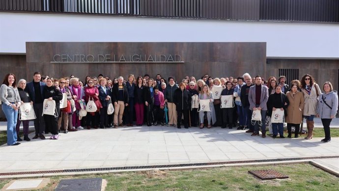 Alcalá se posiciona como referente en políticas de igualdad con actividades de sensibilización ciudadana.