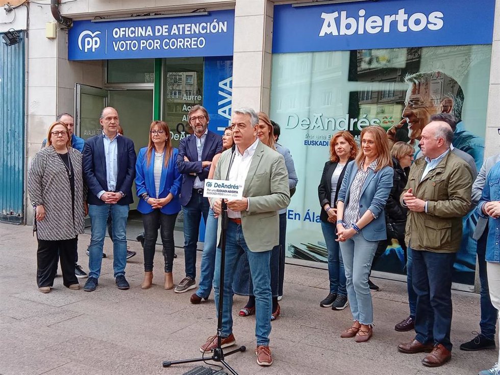 El candidato del PP a lehendakari, Javier de Andrés