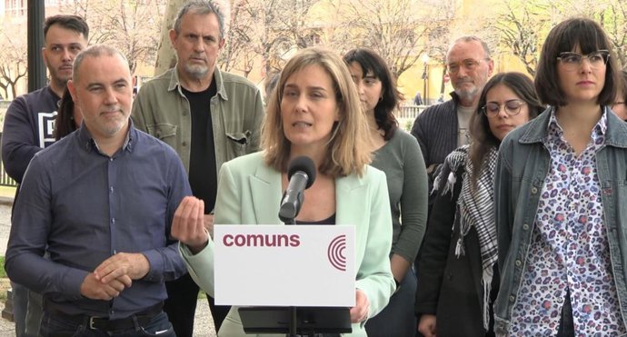 La candidata de los Comuns a la Presidencia de la Generalitat, Jéssica Albiach, y el candidato por Girona, Eloi Badia