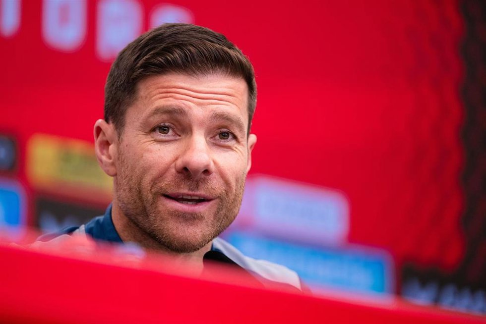 El entrenador del Bayer Leverkusen Xabi Alonso en rueda de prensa