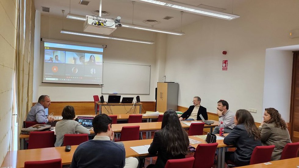 Encuentro sobre la protección del desempleo.