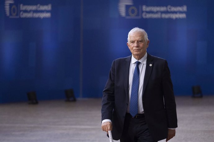 Archivo - EU High Representative of the Union for Foreign Affairs and Security Policy Josep Borrell Fontelles pictured at the arrivals ahead of an extra European council summit, in Brussels, Thursday 01 February 2024. European heads of state and governmen