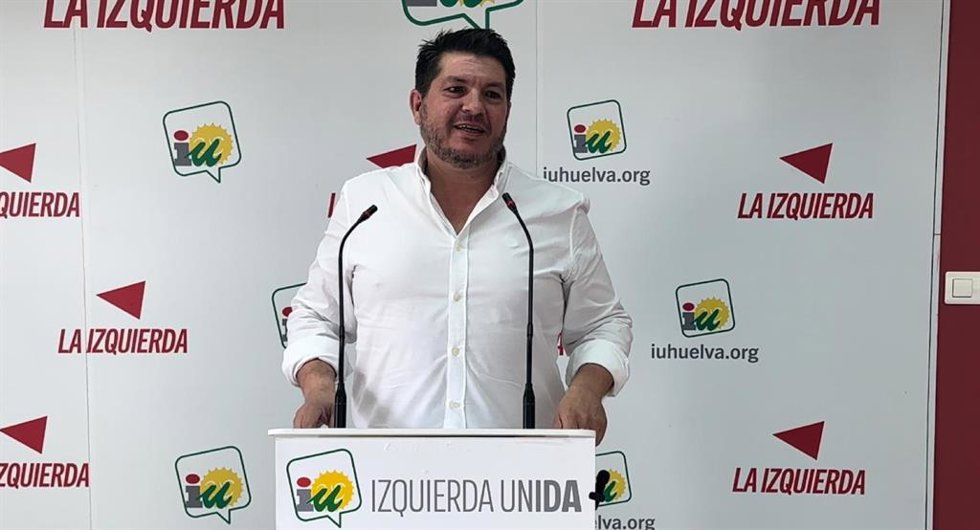 El coordinador provincial de IU Huelva, Marcos Toti.
