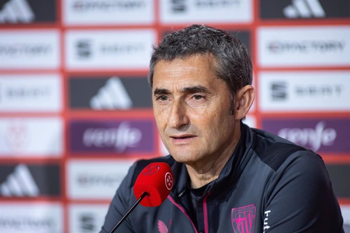 Ernesto Valverde, head coach of Athletic Club, attends his press conference before the spanish cup, Copa del Rey, football match between Athletic Club and RCD Mallorca at La Cartuja Stadium on April 5, 2024 in Sevilla, Spain