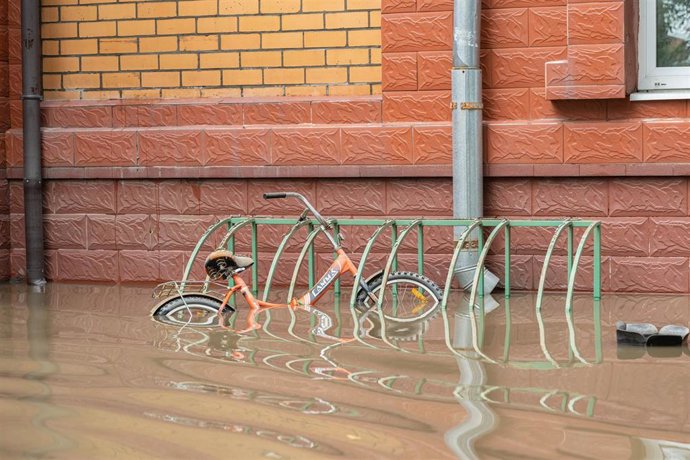 Archivo - Imagen de archivo de una inundación en Rusia.