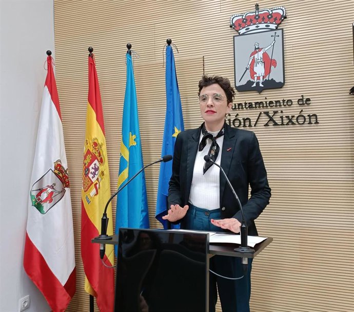 Archivo - La concejala de IU - Más País - IAS en el Ayuntamiento de Gijón Noelia Ordieres, en una imagen de archivo