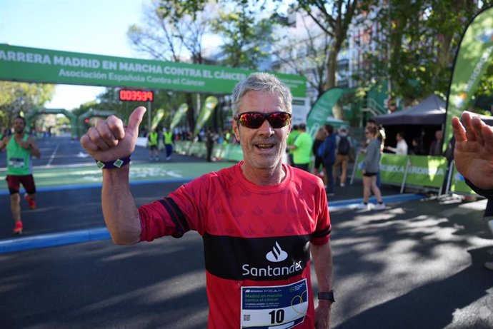 Archivo - Martín Fiz en la X Carrera Madrid en Marcha Contra el Cáncer