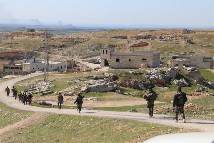 Archivo - Militares sirios en una imagen de archivo