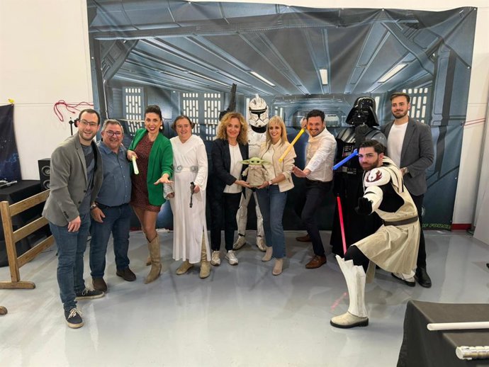 La Diputación de Granada acoge a más de 600 jóvenes en la celebración del festival internacional 'Ficzone'.