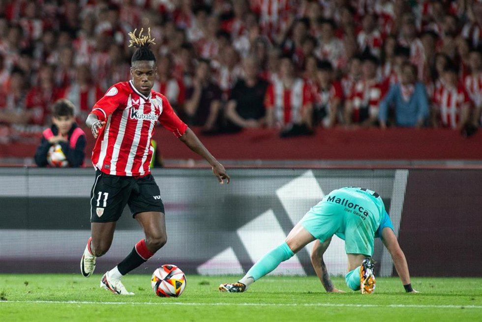 Nico Williams of Athletic Club in action during the spanish cup, Copa del Rey, Final football match played between Athletic Club  and RCD Mallorca at La Cartuja stadium on April 6, 2024, in Sevilla, Spain.