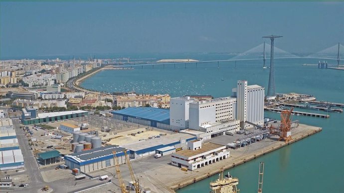 Vista aérea de la Zona Franca de Cádiz.